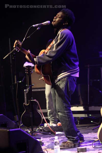 MICHAEL KIWANUKA - 2012-11-10 - PARIS - La Cigale - 